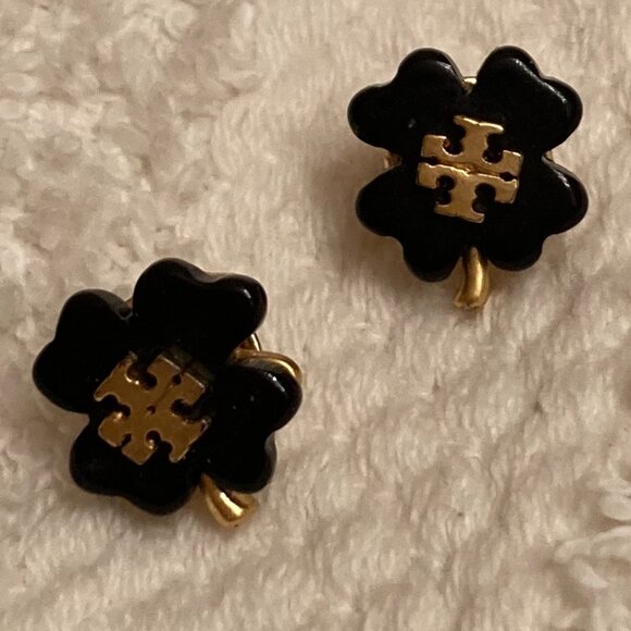 Tory Burch Resin Clover Stud Earrings Black Yellow Gold - Picture 7 of 7